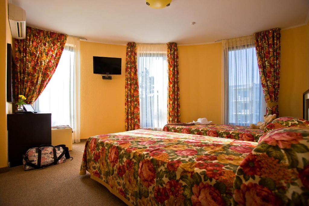 Elizium Park Hotel Kobleve Habitación foto