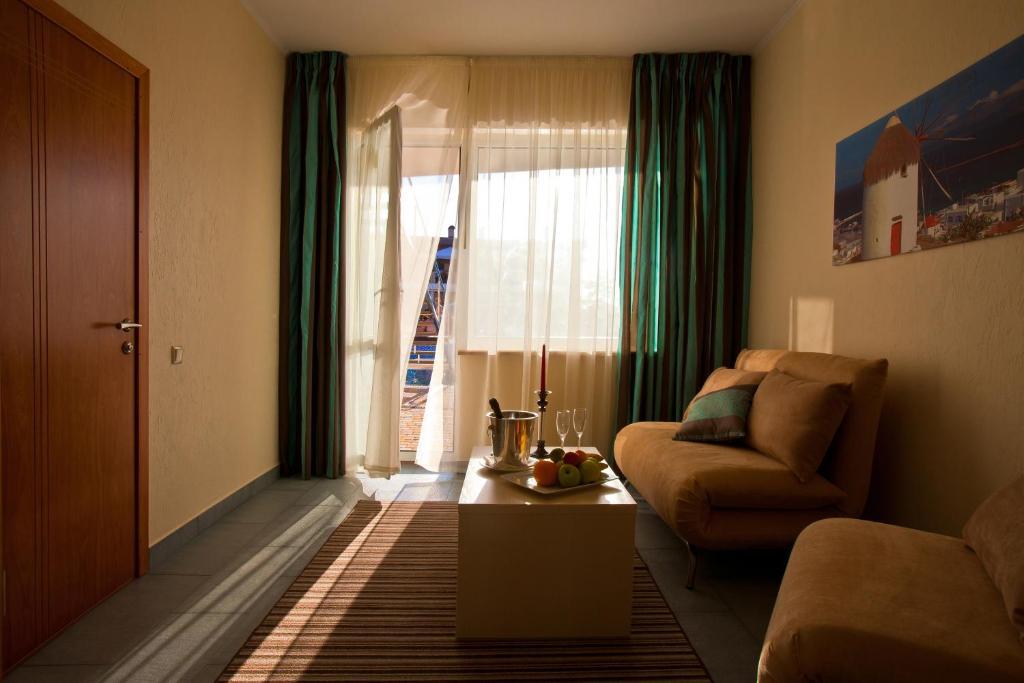 Elizium Park Hotel Kobleve Habitación foto