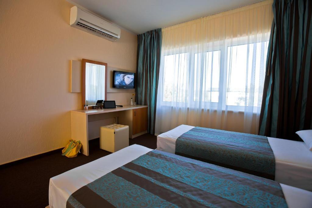 Elizium Park Hotel Kobleve Habitación foto